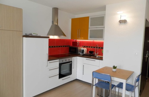 Six-Fours-les-Plages Apartment | NEW STUDIO - POOL - 200M BEACH - SIX FOURS LES PLAGES