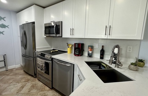 Islamorada Condo | New- Stunning 1 B apartment with incredible view
