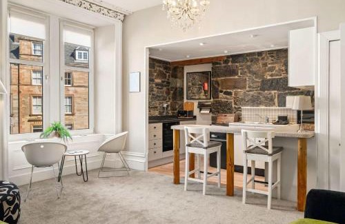 Oban Apartment | NEW! Stunning 1Bedroom Central Apartment