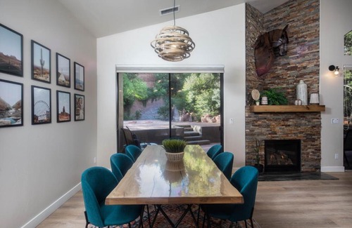 West Sedona House | *NEW* Stunning Southwest Retreat w/King Suites