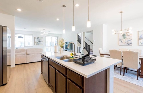 Sovana House | New Stylish Bliss Stay 5 Bedroom