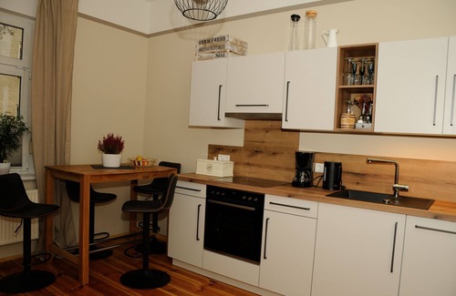 Finsterwalde Apartment | NEW! Stylish Finsterwalde apartment