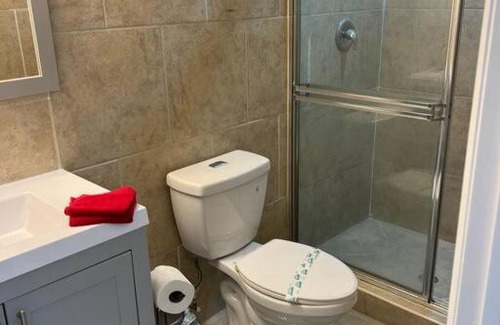 Royal Poinciana House | New Stylish One Bedroom Close to Beach and Hard Rock #21-A