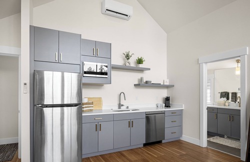 Roslyn Apartment | NEW! Suncadia Studio - Private Entrance - AC