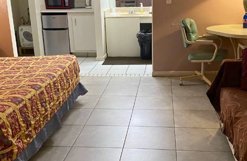 South Palm Park Neighborhood Association Hotel | New Sungate Motel