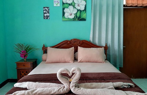 Pemenang Bed & Breakfast | New Taman Sari Homestay