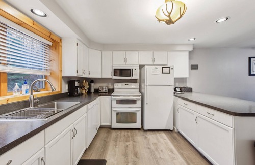 North Creek House | NEW! Tannery 64H - Family Retreat with Modern Comforts by The Summit at Gore Mountain