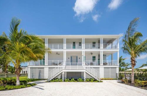 Key West House | New The Altair House - Fire Pit Pool & Hot Tub