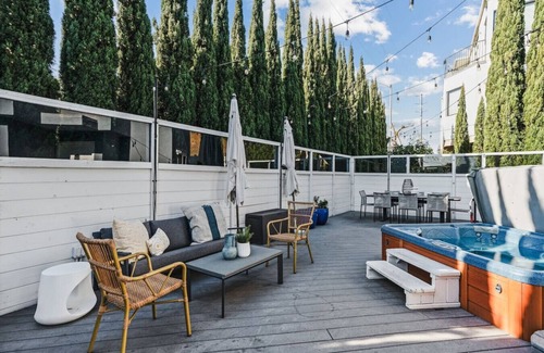 Roseville - Fleet Ridge House | New The Coastal Nest
