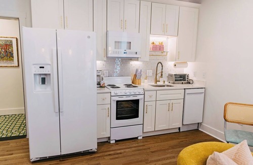 East Midtown Apartment | NEW! The Coop I Pettigrew Adventures in Midtown - Located in Cooper Young