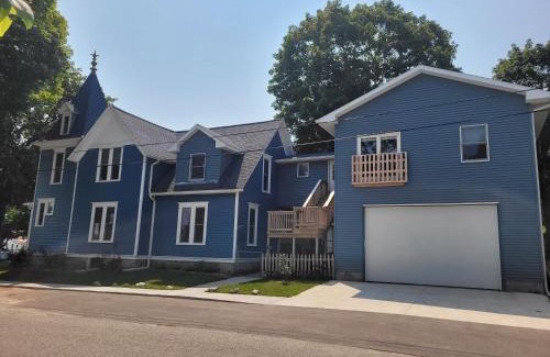 Elberta House | New! The Glarum House - Gorgeous Historic Home!