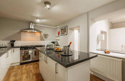 Thorpe Market House | NEW The Green House B&B Cromer Sleeps 20 Hot Tub