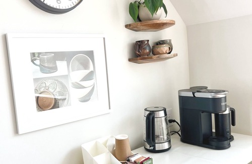 Herron Morton Apartment | NEW! The Second Story - Downtown Carriage House