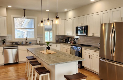 Bolton Landing House | NEW TO MARKET - Fully Renovated 4BR House in Heart of Bolton Landing