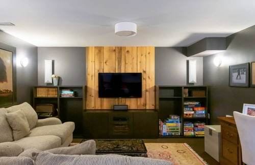 Niagara-on-the-Lake Bed & Breakfast | 🍷 NEW to VRBO - Cozy Suite on Family Farm in Wine Country NOTL