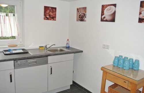 Solingen Apartment | NEW! Top renovated apartment on the ground floor with modern facilities