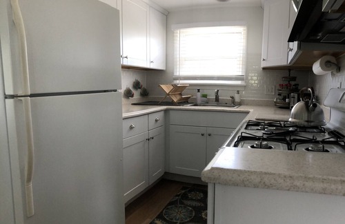 Lakewood Cottage | NEW! Totally renovated pet friendly cottage