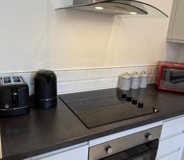 Aylesbury Apartment | New Town Centre 1 Bedroom Flat