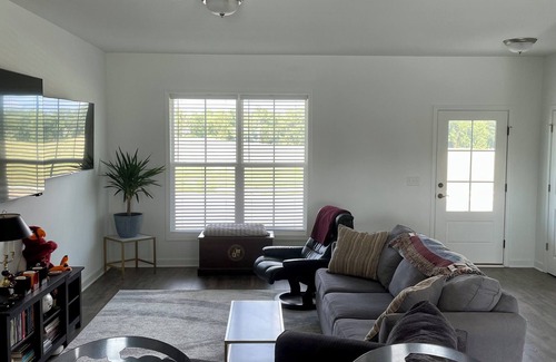 Blacksburg House | New Townhome 3 miles from Virginia Tech campus and downtown!