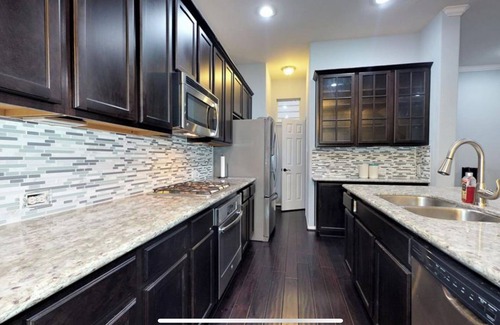Woodlake - Briar Meadow House | New Townhome Galleria Area