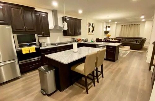 Rossville House | New Townhouse - 2 Car Garage by CCBC & Franklin Sq