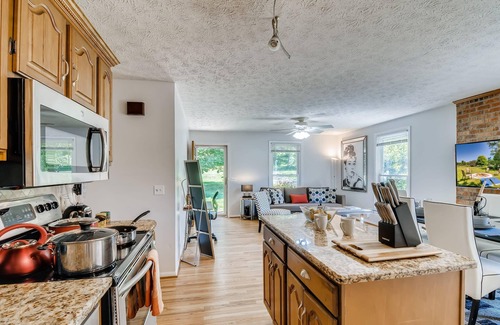 Franklin House | New- Tranquil & Gorgeous Countryside 3br/2bath Home on 1 Acre - 20 Min From Nashville!