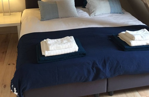 Kristus-Koning House | NEW TRAVEL-LODGE, 2 sun-decks to relax in Bruges