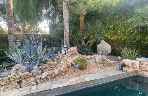 Palm Desert House | NEW! Trendy hidden Gem/Private Room with Pool