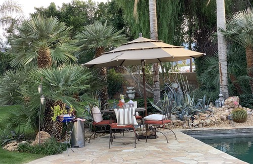 Palm Desert House | NEW! Trendy hidden Gem/Private Room with Pool