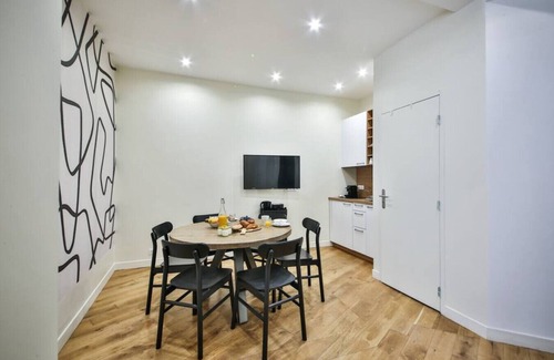 Quartier de la Plaine-de-Monceaux Apartment | New Triplex 6Pers#Porte Maillot#Porte Champerret