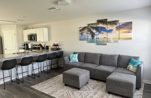 North Port House | New Two story Cozy House Near Warm Mineral Springs