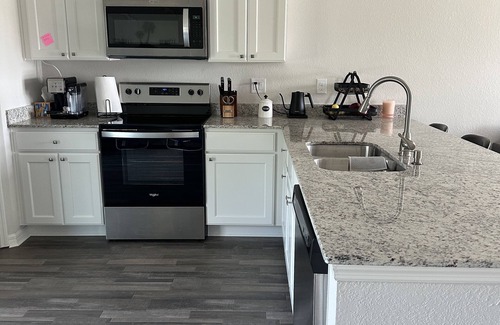 North Port House | New Two story Cozy House Near Warm Mineral Springs