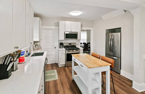 Libertyville House | New updated home w/porch and Fenced yard in DT Libertyville Near Naval Base