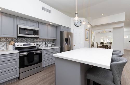 La Paz At Desert Springs House | *NEW* Upscale furnishings in the heart of Scottsdale with FENCED heated pool.