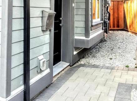 Riley Park House | New Urban Modern Main Street House