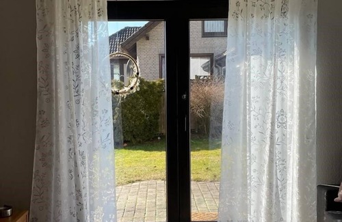 Weinsheim Apartment | NEW! Vacation apartment Kleine Auszeit
