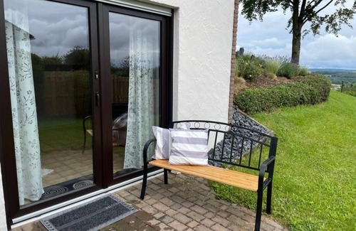 Weinsheim Apartment | NEW! Vacation apartment Kleine Auszeit