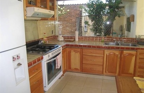 Luis Jimenez Figueroa Cottage | New Vacation Cottage in Historic District 10 Block from Zocalo