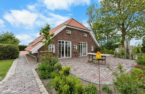 Holtgast House | NEW! Vacation home Uppum simply more beautiful living.