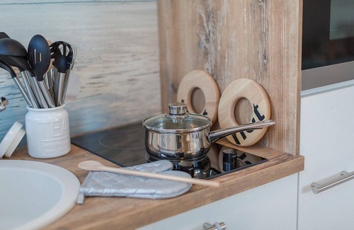 Zingst Apartment | New, very chic studio for 2 people near the beach with barrel sauna