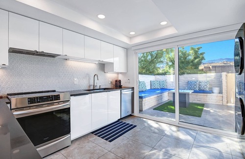 Palm Springs Condo | New Vibrant Blue Bungalow