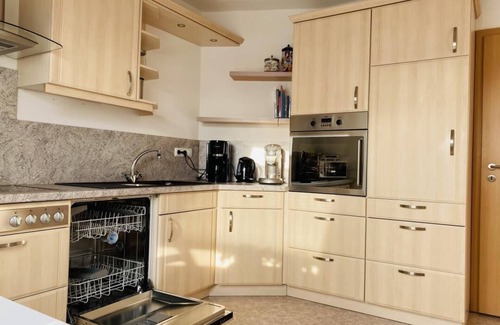 Victorbur Apartment | NEW Victorbur vacation apartment