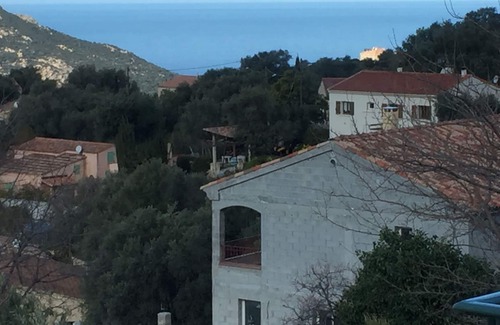 Aregno Villa | New villa between sea and mountain near all trade.