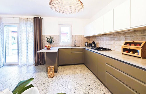 Mali Turini Villa | NEW Villa David 5star first renting summer 2025