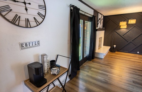Summerlee Villa | NEW*Villa*FirePit+ BBQ+ MassageChair+NewRiverGorge