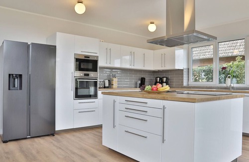 Dorfmark Villa | NEW! Villa Heidetraum, 20 guests, sauna, pool