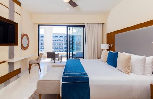 Ciudad Constitucion Apartment | New Villa La Valencia Beach Resort Los Cabos 2 Bedroom 3 Bath Family Suite