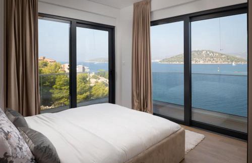 Razanj Villa | NEW ! Villa Palm Bay 1 & 2 with two heated pool - near sea