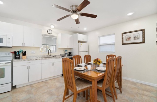 Bonita Springs House | New! Walk to the Beach | 2-Bedroom Tropical Oasis | Sleeps 6