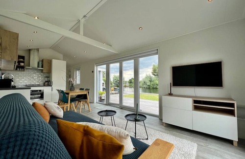Municipality of De Ronde Venen House | NEW - Waterfont Villa08 - on a Lake Near Amsterdam